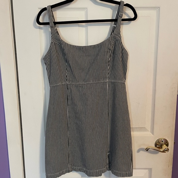 Urban Outfitters BDG Striped dress - Picture 1 of 4